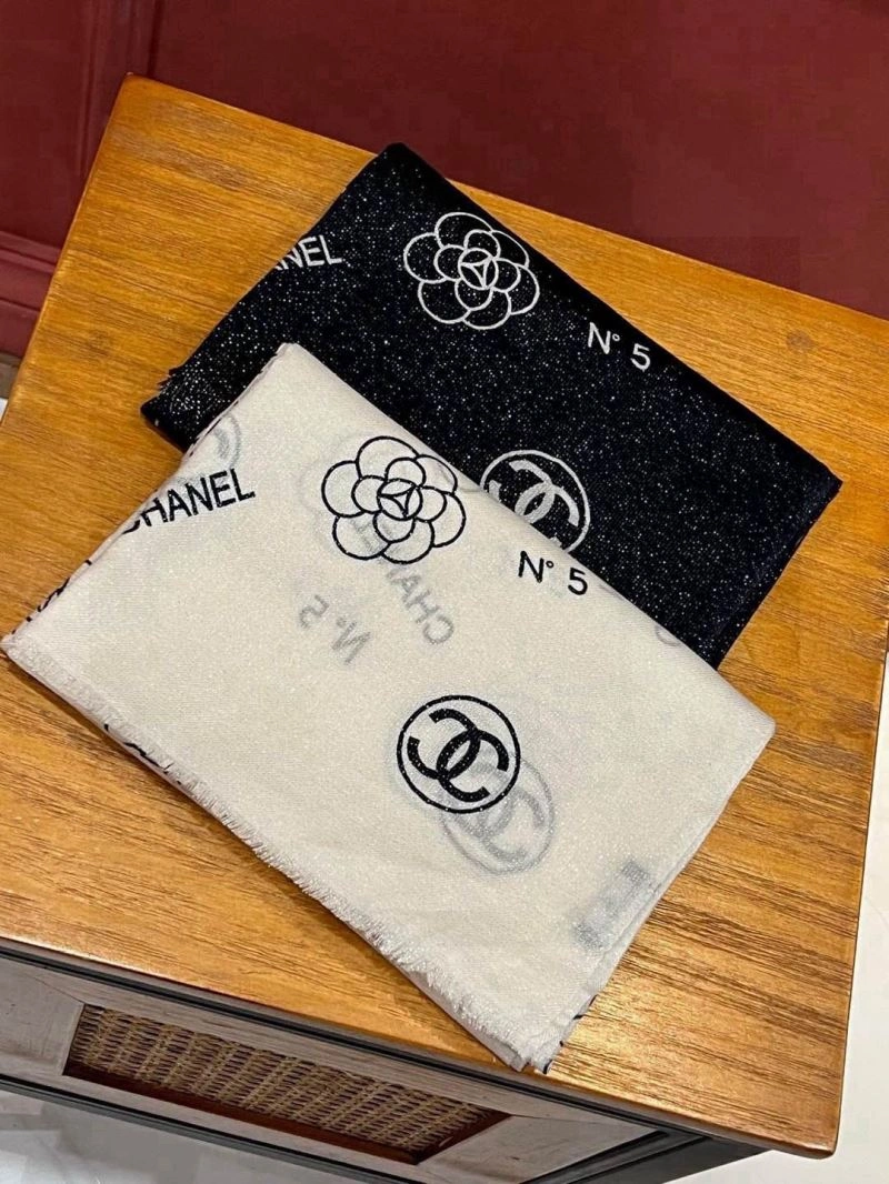 Chanel Scarf Modern 271198