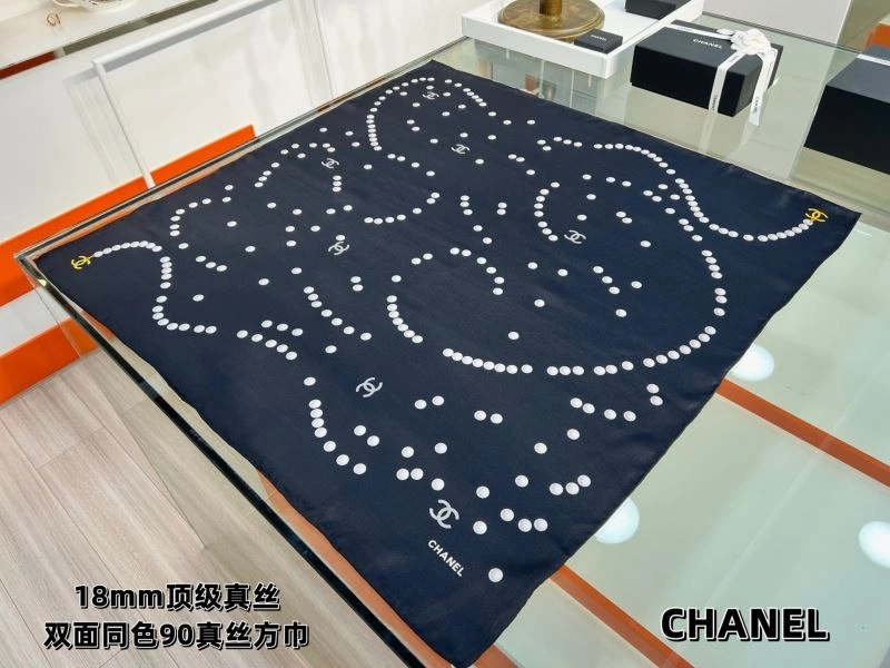 Lightweight Chanel Scarf 271194
