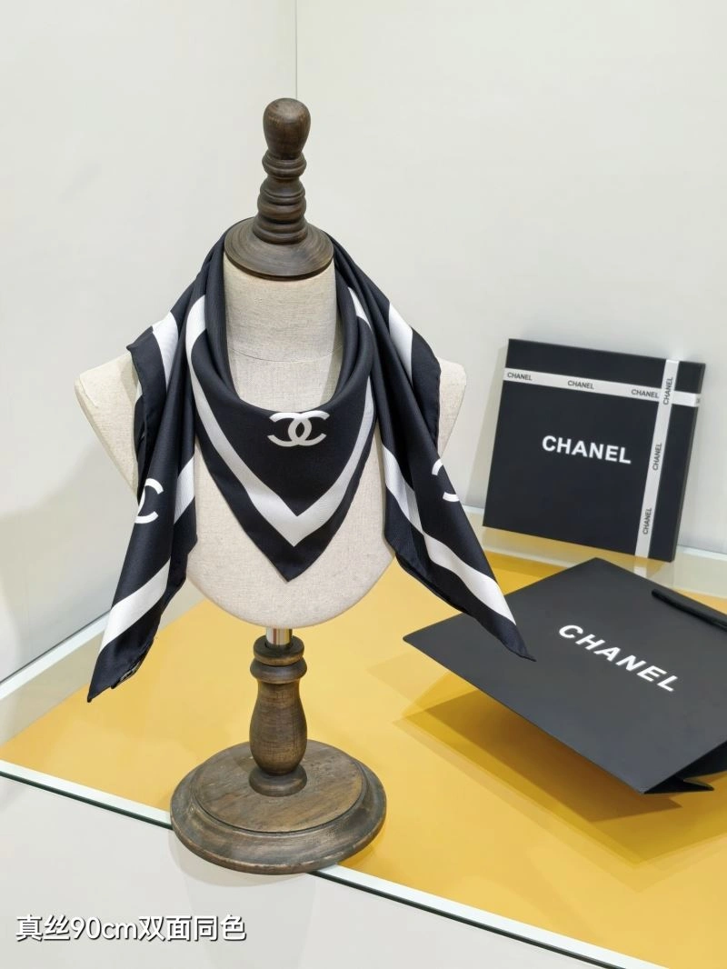 Sustainable Chanel Scarf 271192