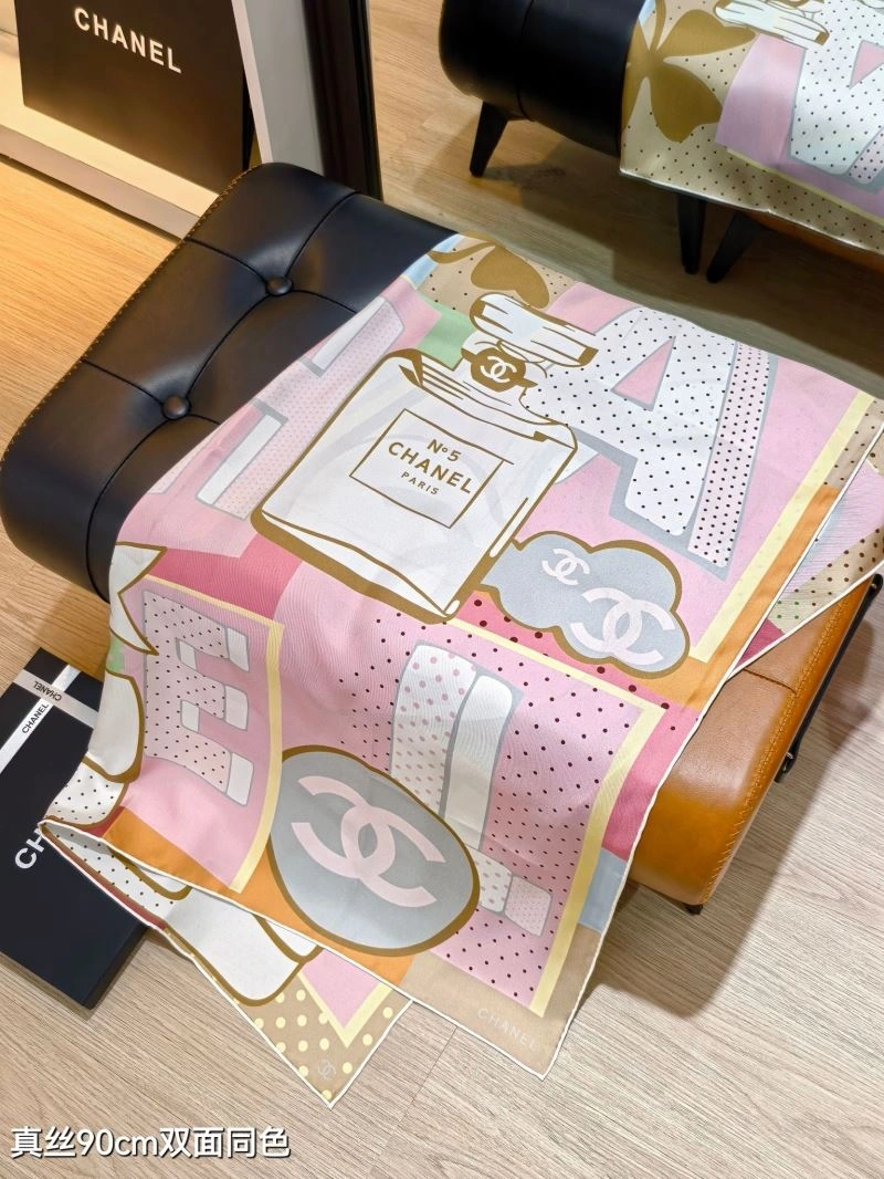 TechFriendly Chanel Scarf 271171