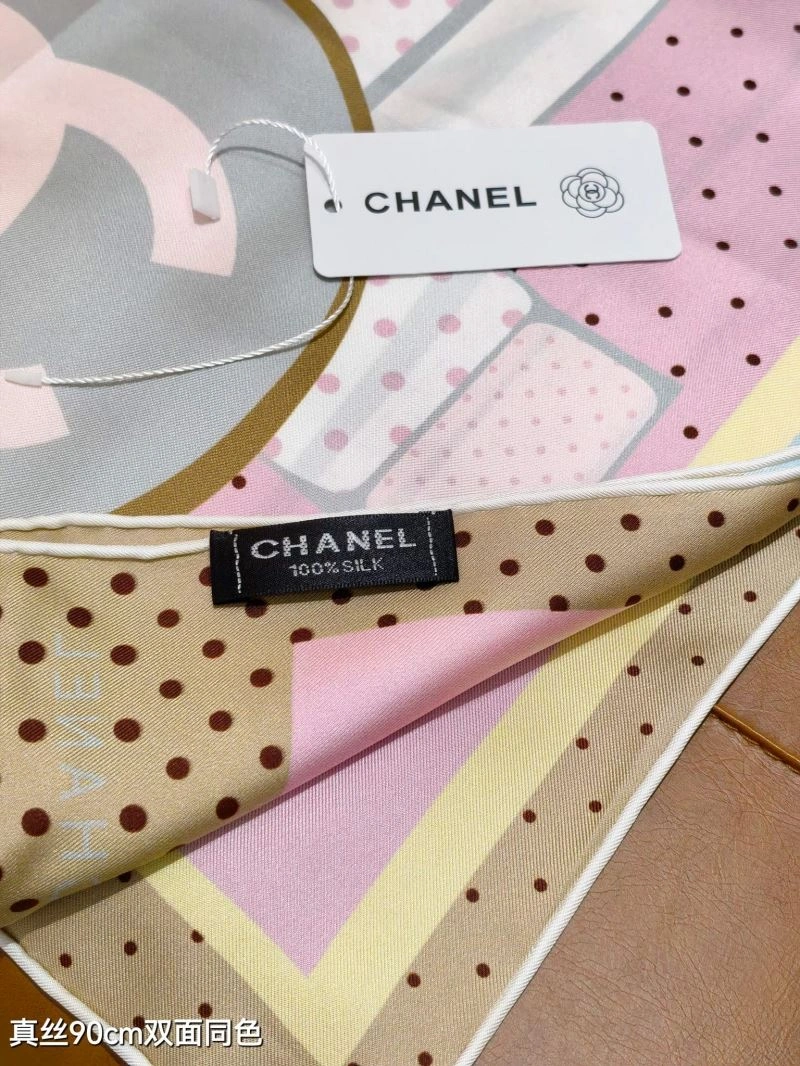 TechFriendly Chanel Scarf 271171