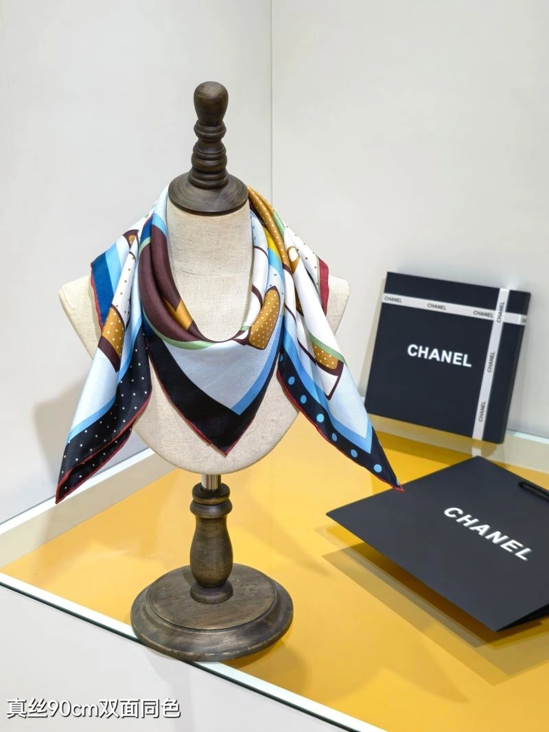Trendsetting Chanel Scarf 271169