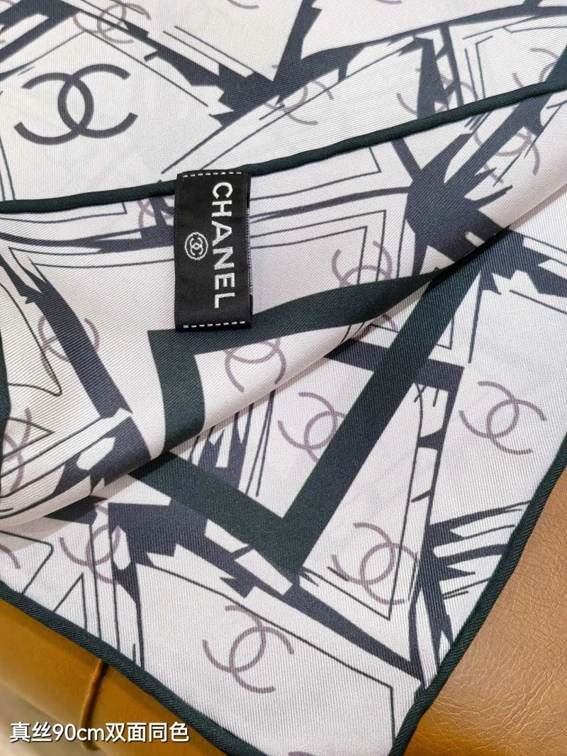 Lightweight Chanel Scarf 271185