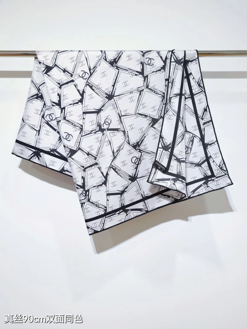 Lightweight Chanel Scarf 271185