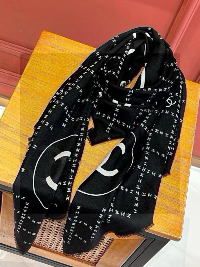 Elegant Chanel Scarf 271176