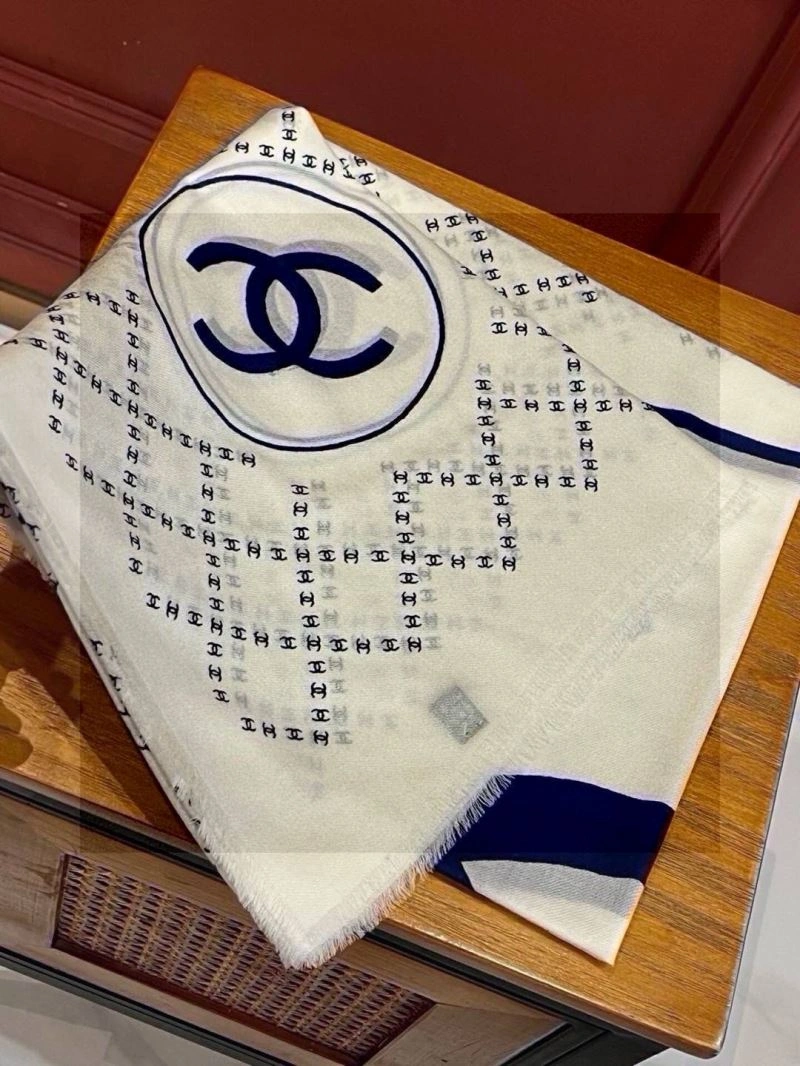 Chanel Scarf Tailored 271178