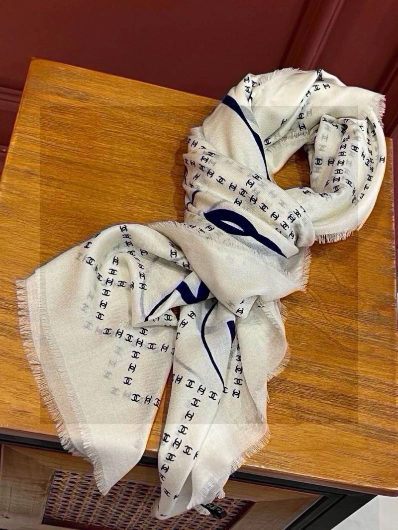 Chanel Scarf Tailored 271178