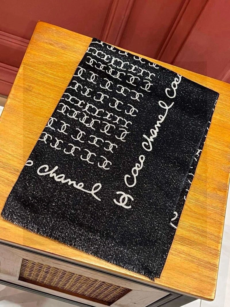 Soft Chanel Scarf 271184