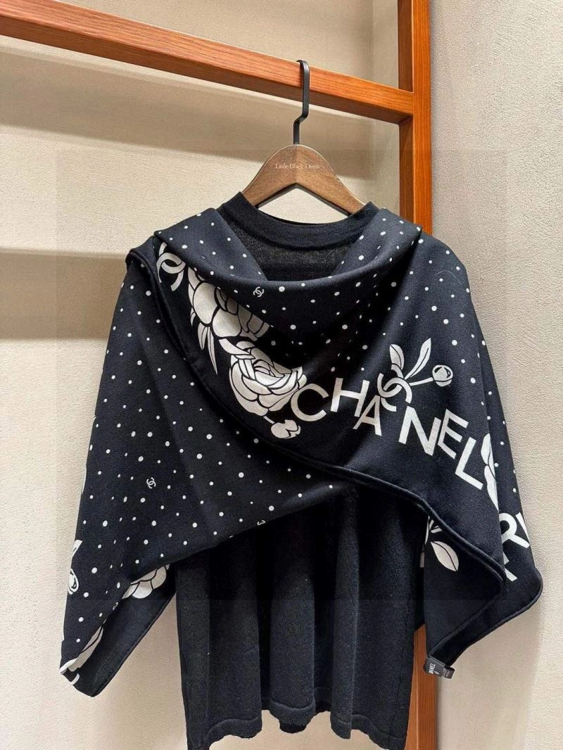 Chanel Scarf Sophisticated 271186