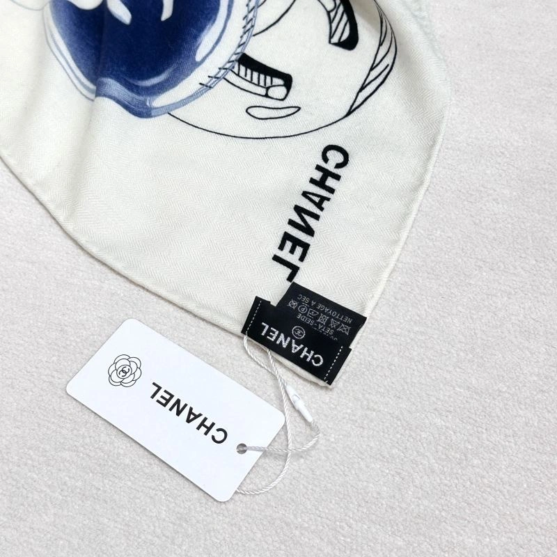 Chanel Scarf WeatherProof 272007