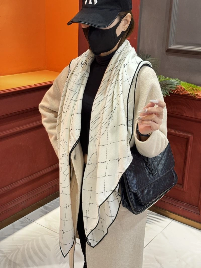 Chanel Scarf WeatherProof 272003