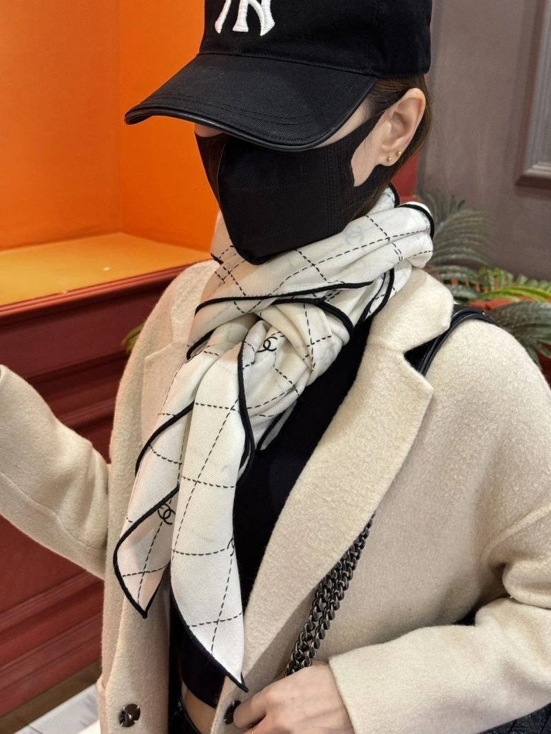 Chanel Scarf WeatherProof 272003