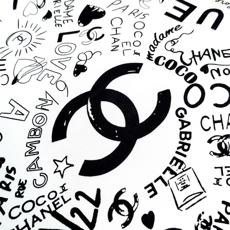 Tailored Chanel Scarf 272009