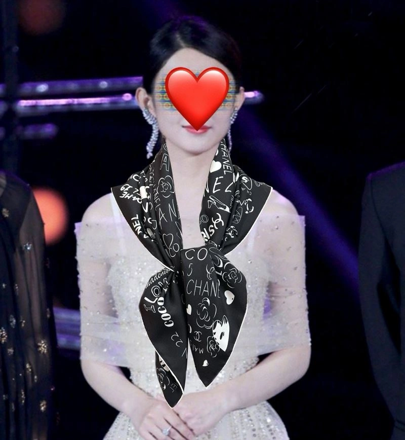 Sophisticated Chanel Scarf 272010