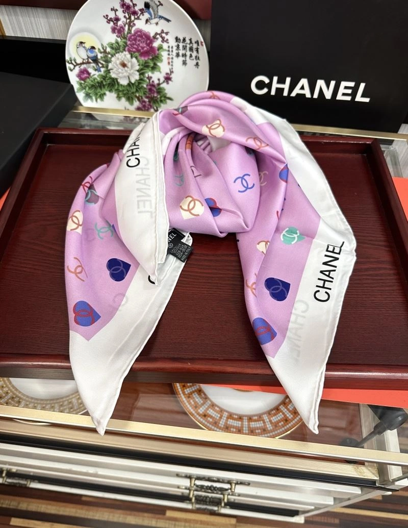 Bold Chanel Scarf 272008