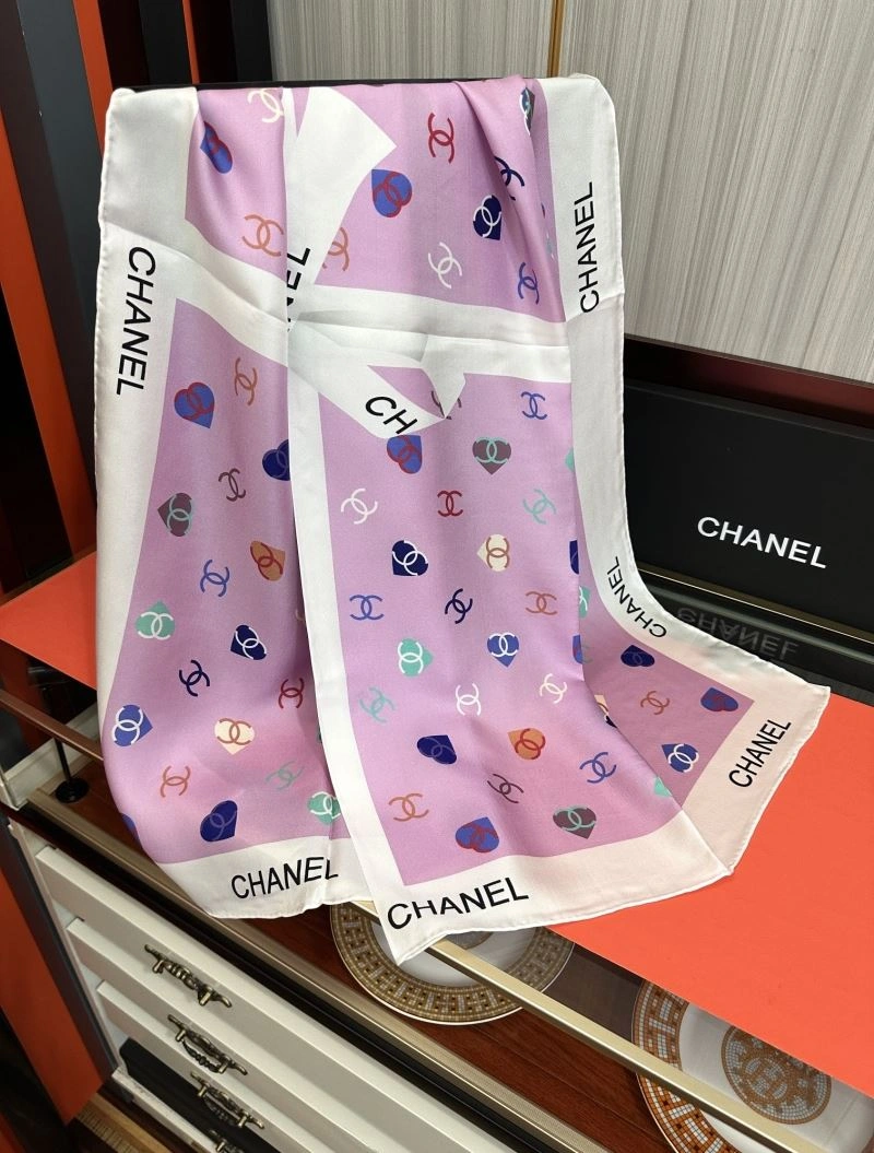 Bold Chanel Scarf 272008