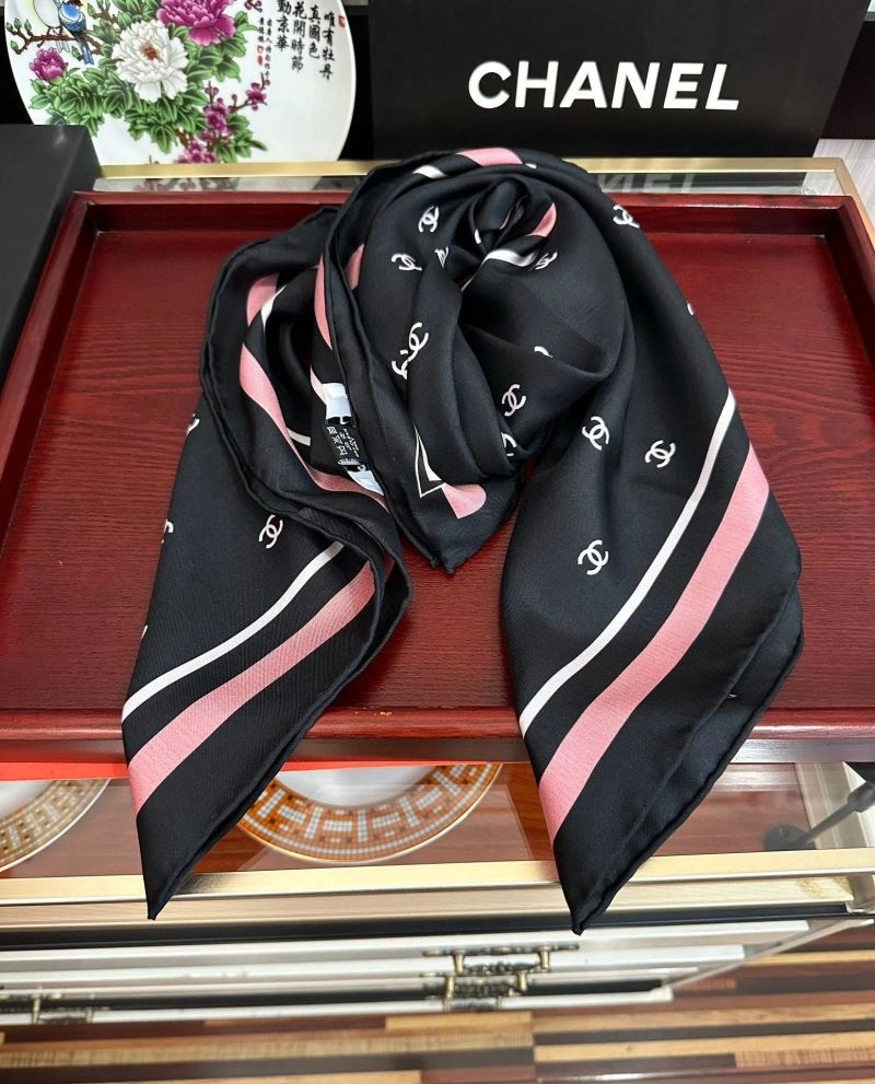 Elegant Chanel Scarf 272020