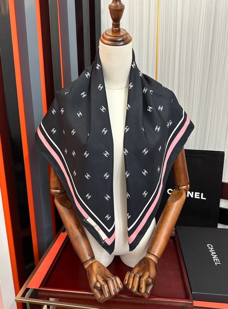 Elegant Chanel Scarf 272020