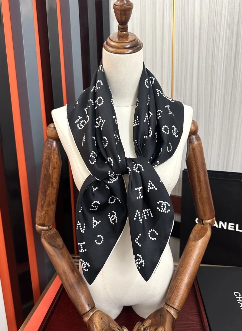 TravelReady Chanel Scarf 272017