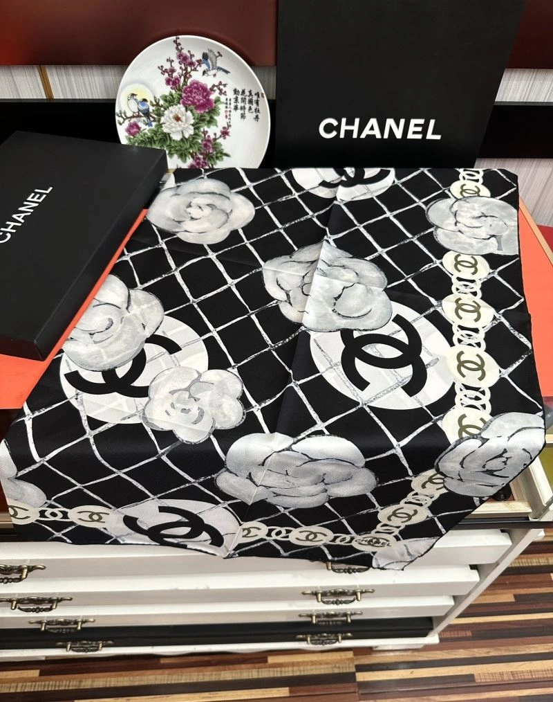 Resilient Chanel Scarf 271998
