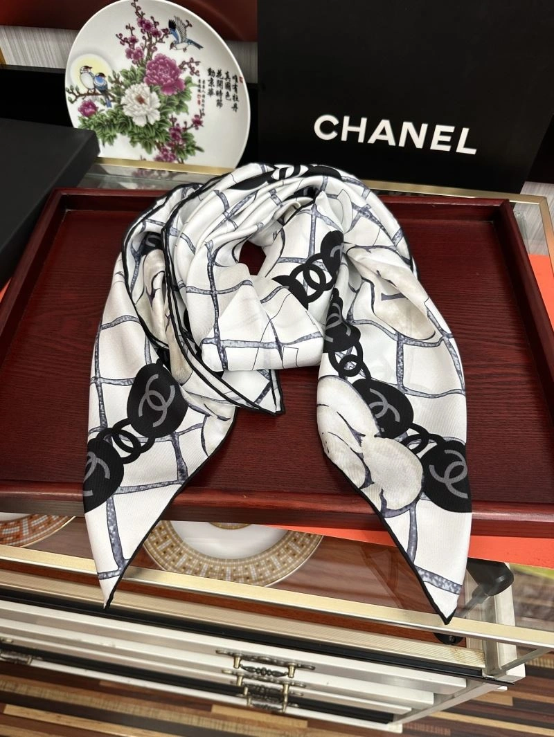 Chanel Scarf Sporty 271990