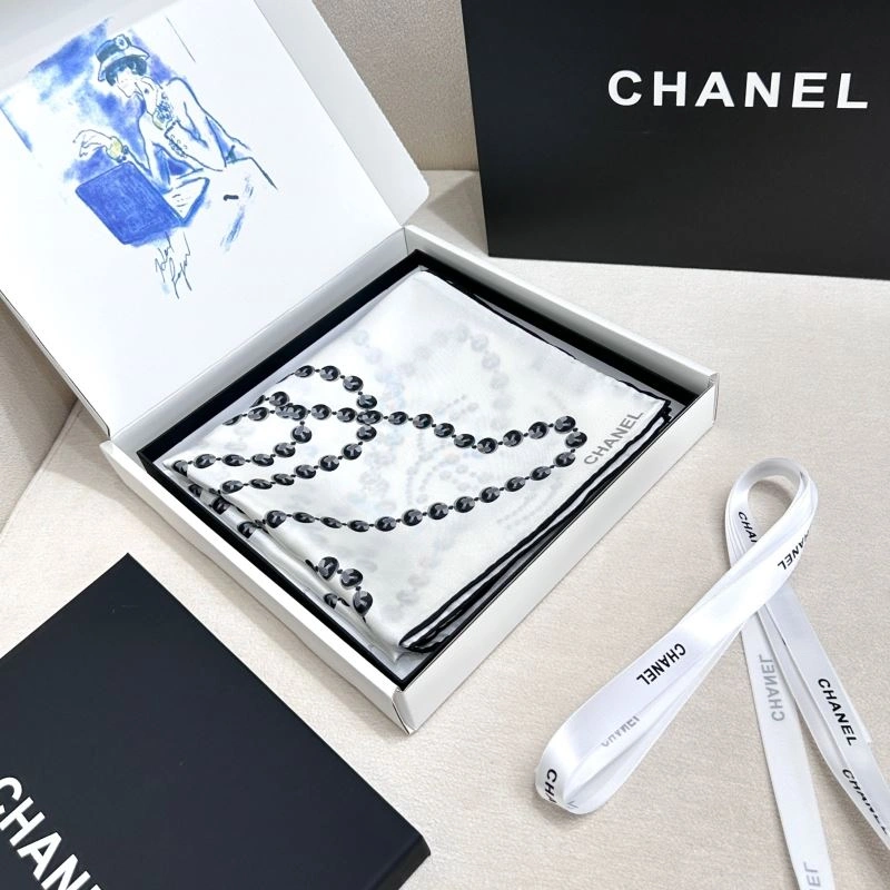 Chanel Scarf Sporty 271987