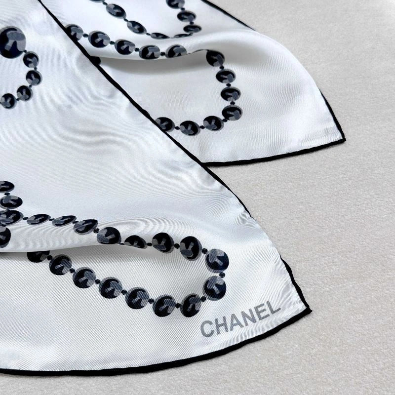 Chanel Scarf Sporty 271987