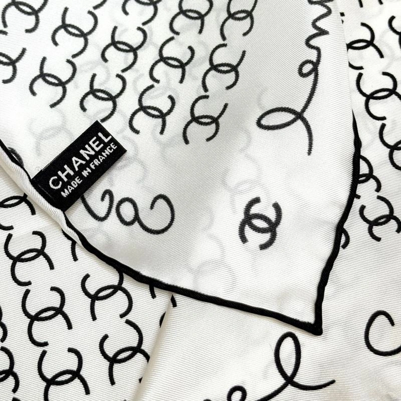 Chanel Scarf FashionForward 271988