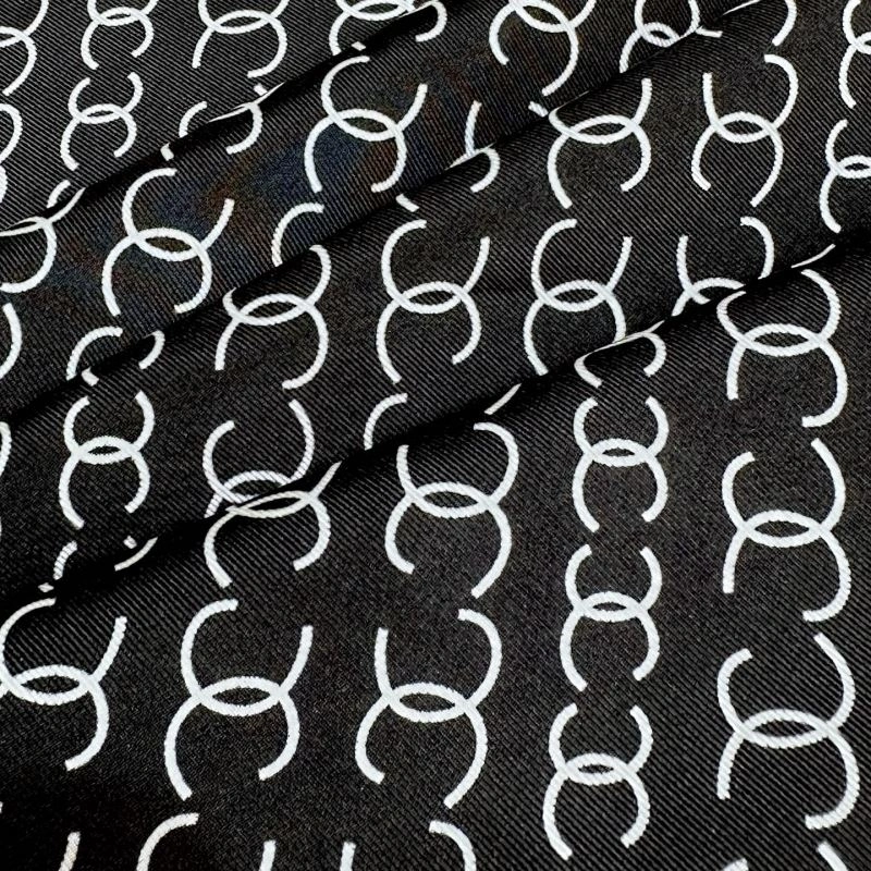 FashionForward Chanel Scarf 271986