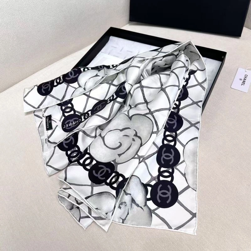 EyeCatching Chanel Scarf 271969