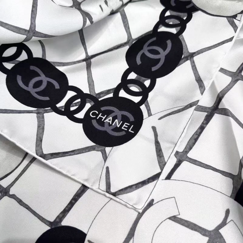 EyeCatching Chanel Scarf 271969