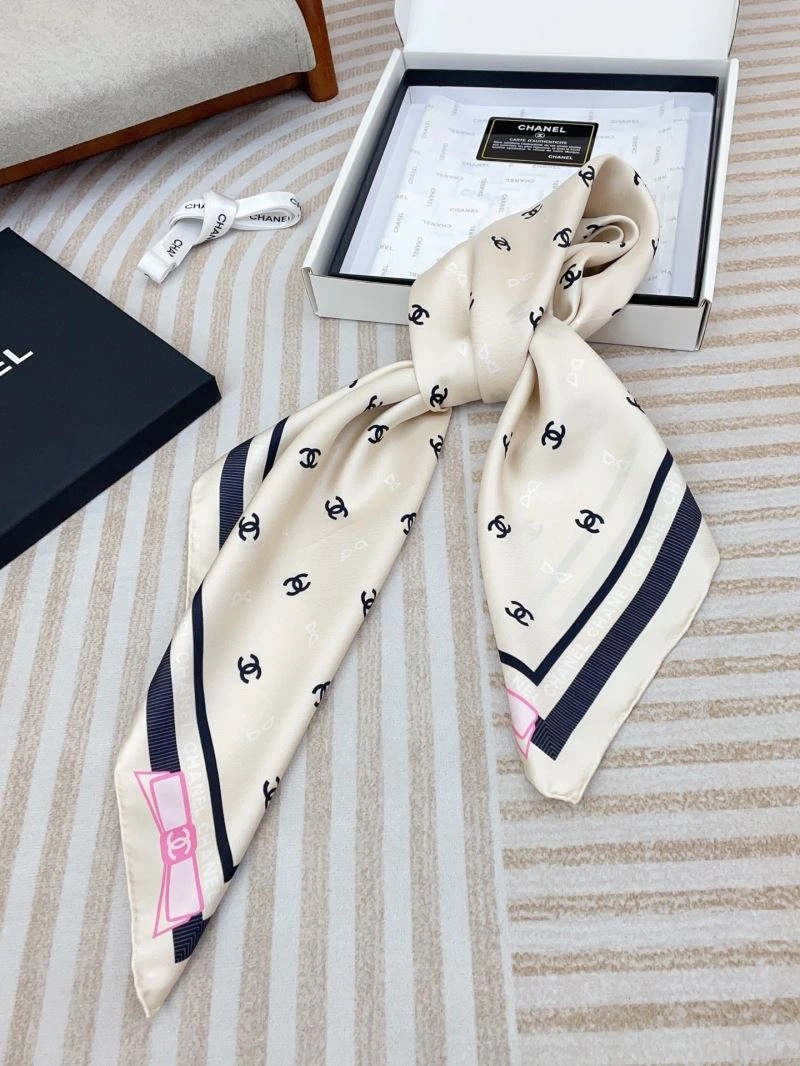 Chanel Scarf Chic 271976