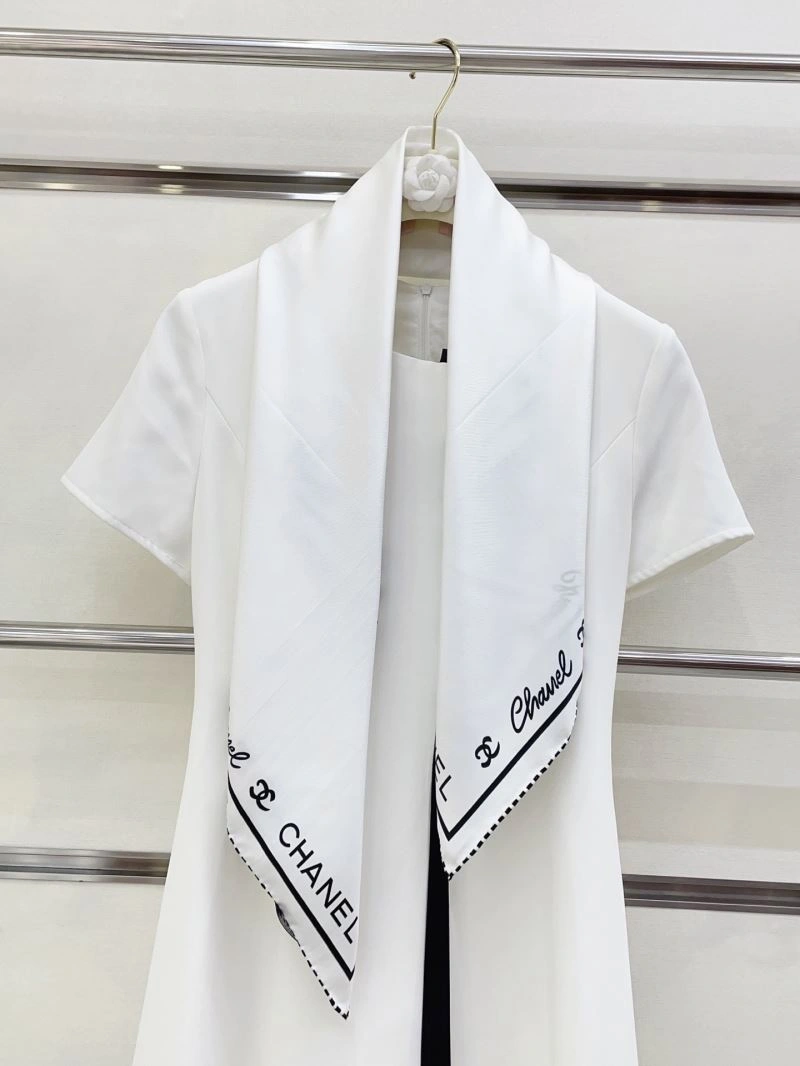 Durable Chanel Scarf 271945