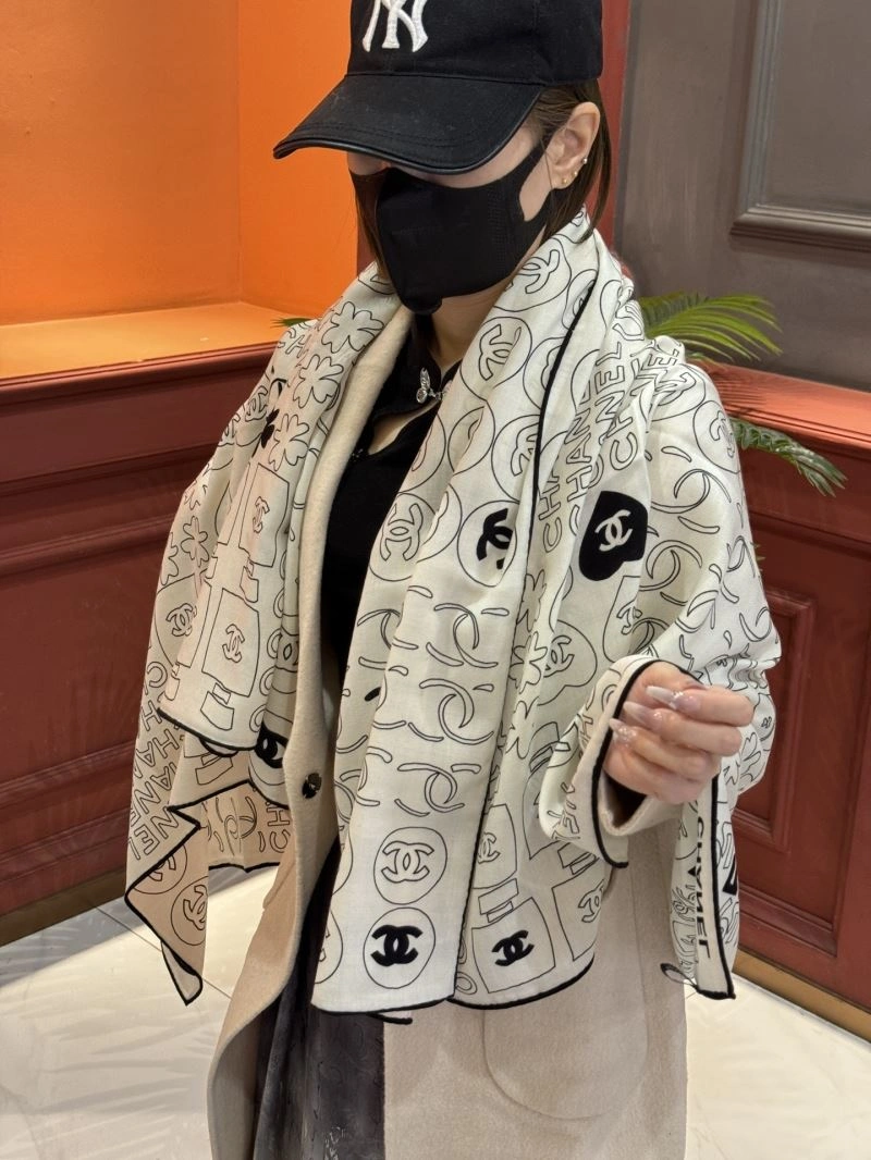 Chanel Scarf Lightweight 271922