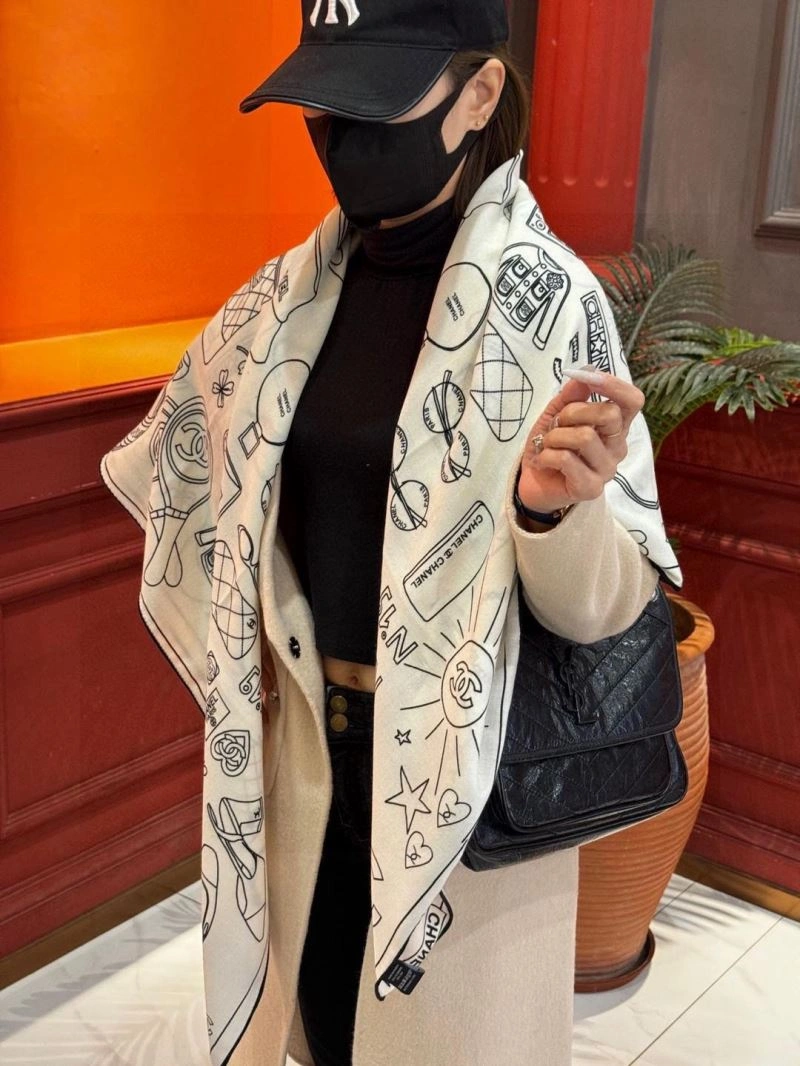 FlexibleFit Chanel Scarf 271943