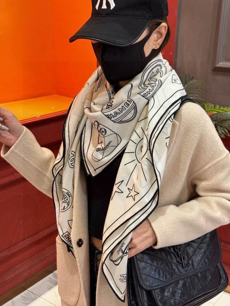 FlexibleFit Chanel Scarf 271943