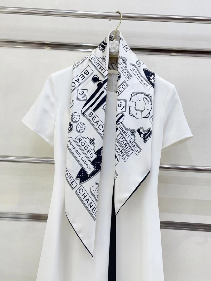 FlexibleFit Chanel Scarf 271890