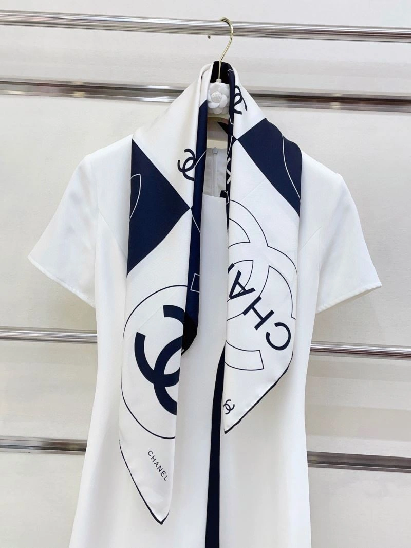 Flexible Chanel Scarf 271886