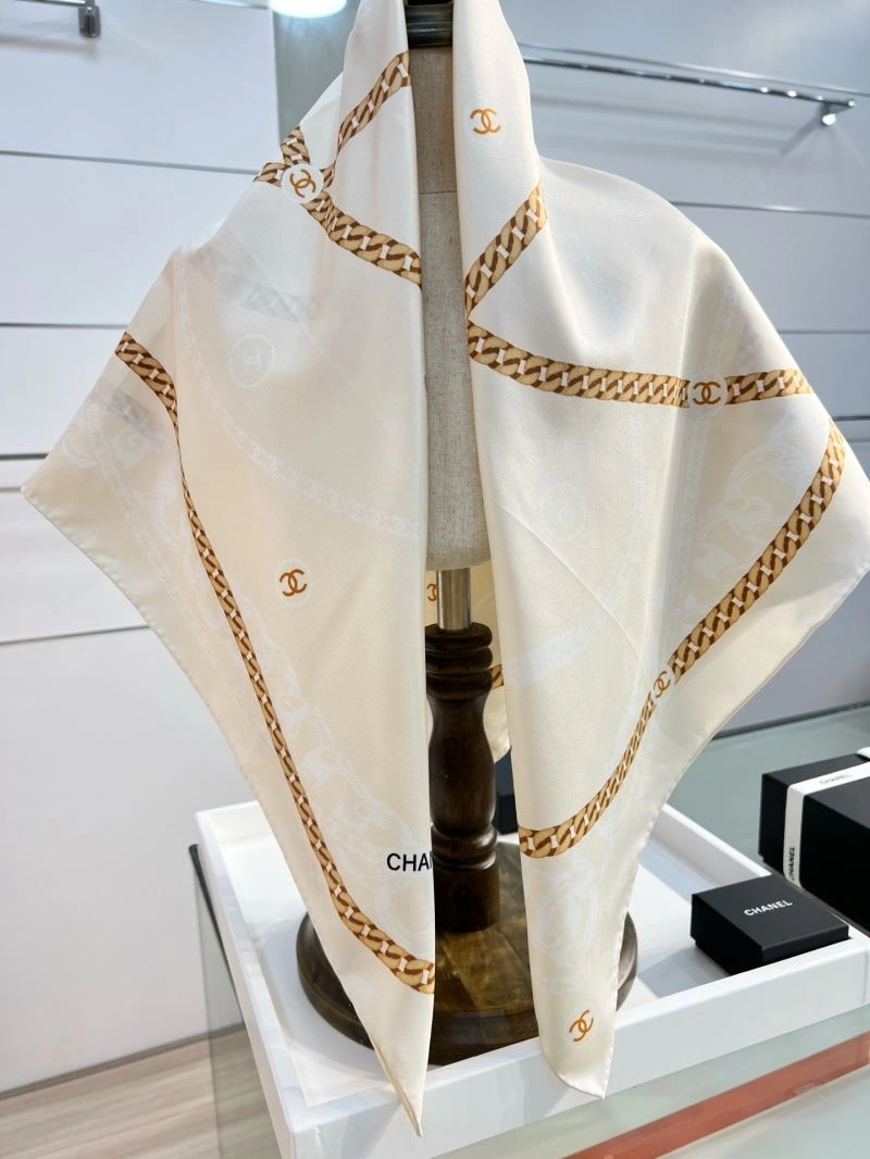 Chanel Scarf FashionForward 271900