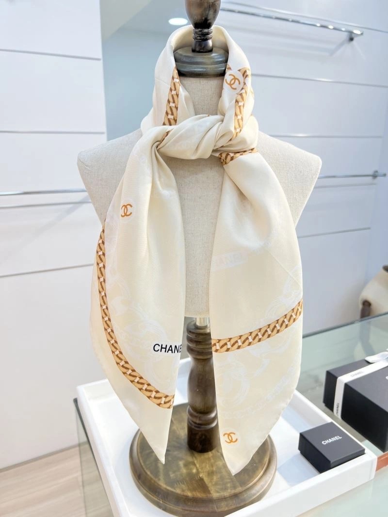 Chanel Scarf FashionForward 271900