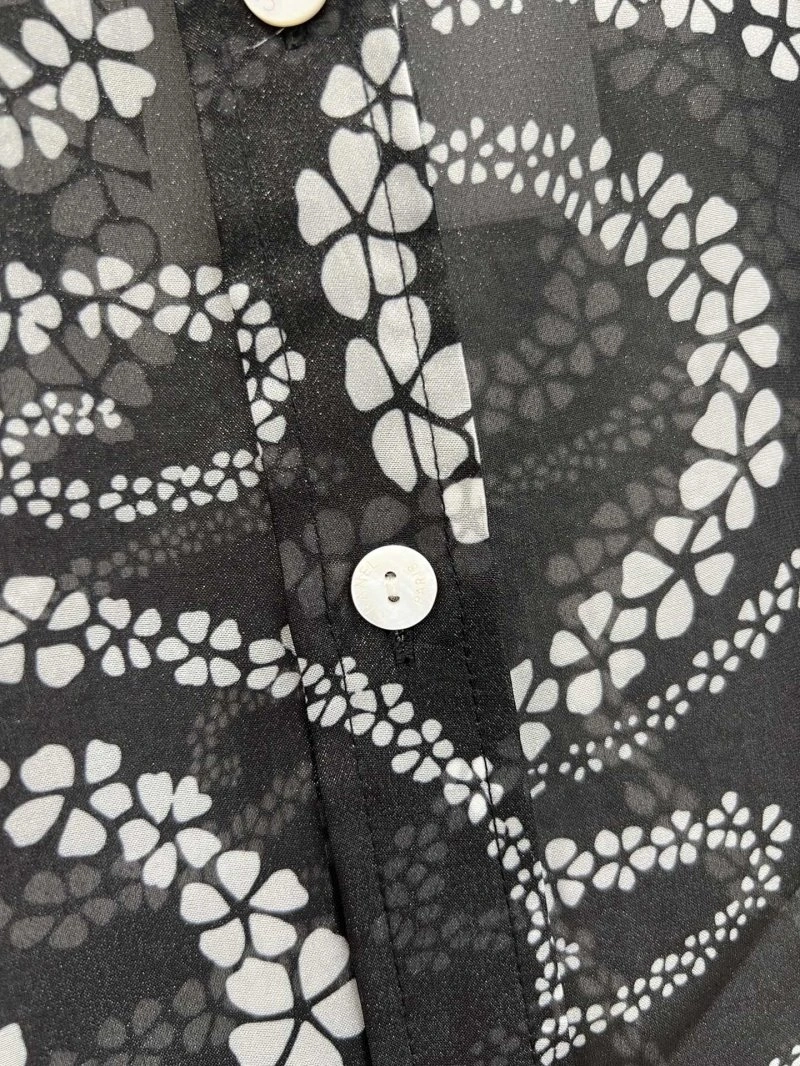 Trendsetting Chanel Shirts 108814