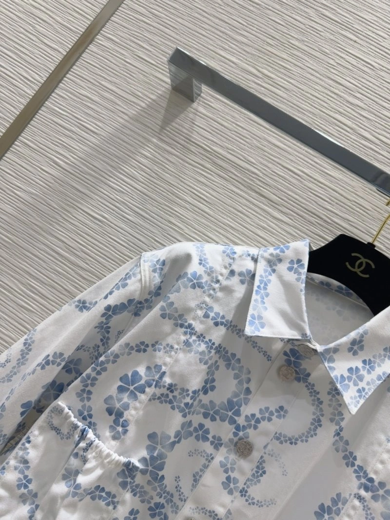 Youthful Chanel Shirts 108788