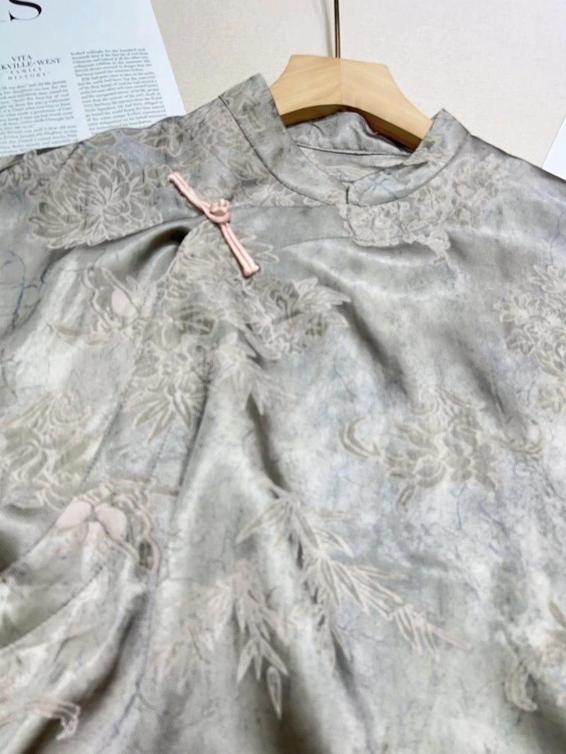 Breathable Chanel Shirts 110470