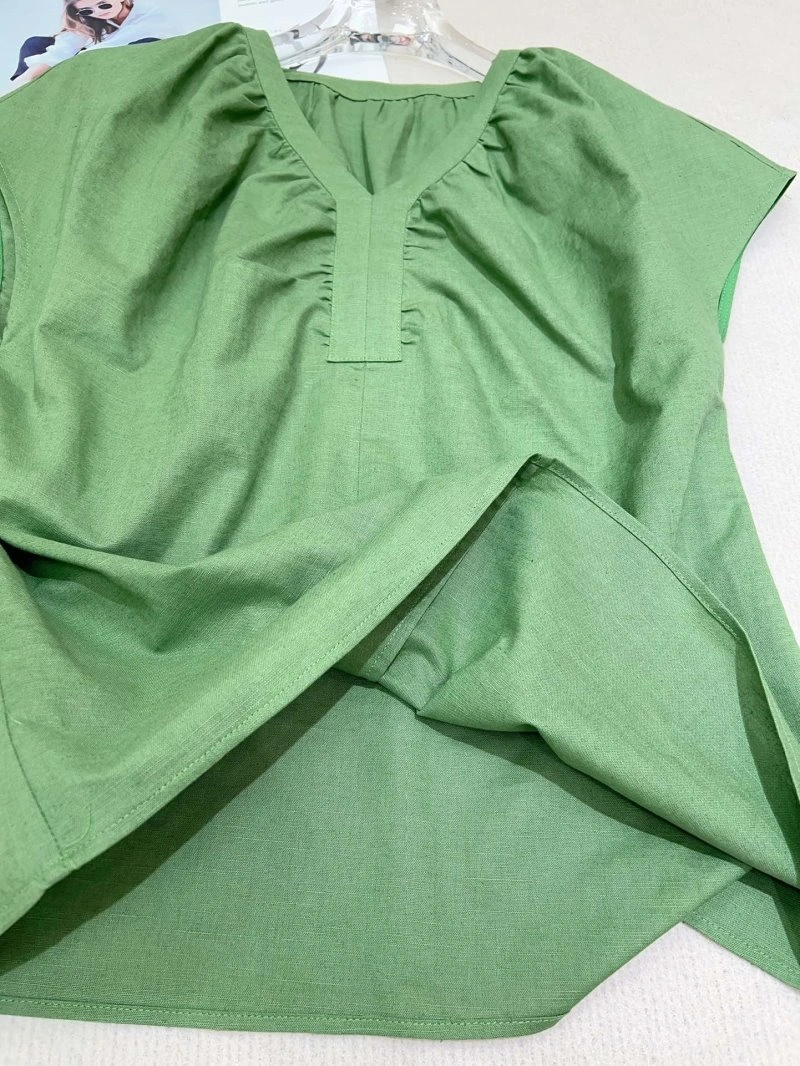 Chanel Shirts Comfortable 110451