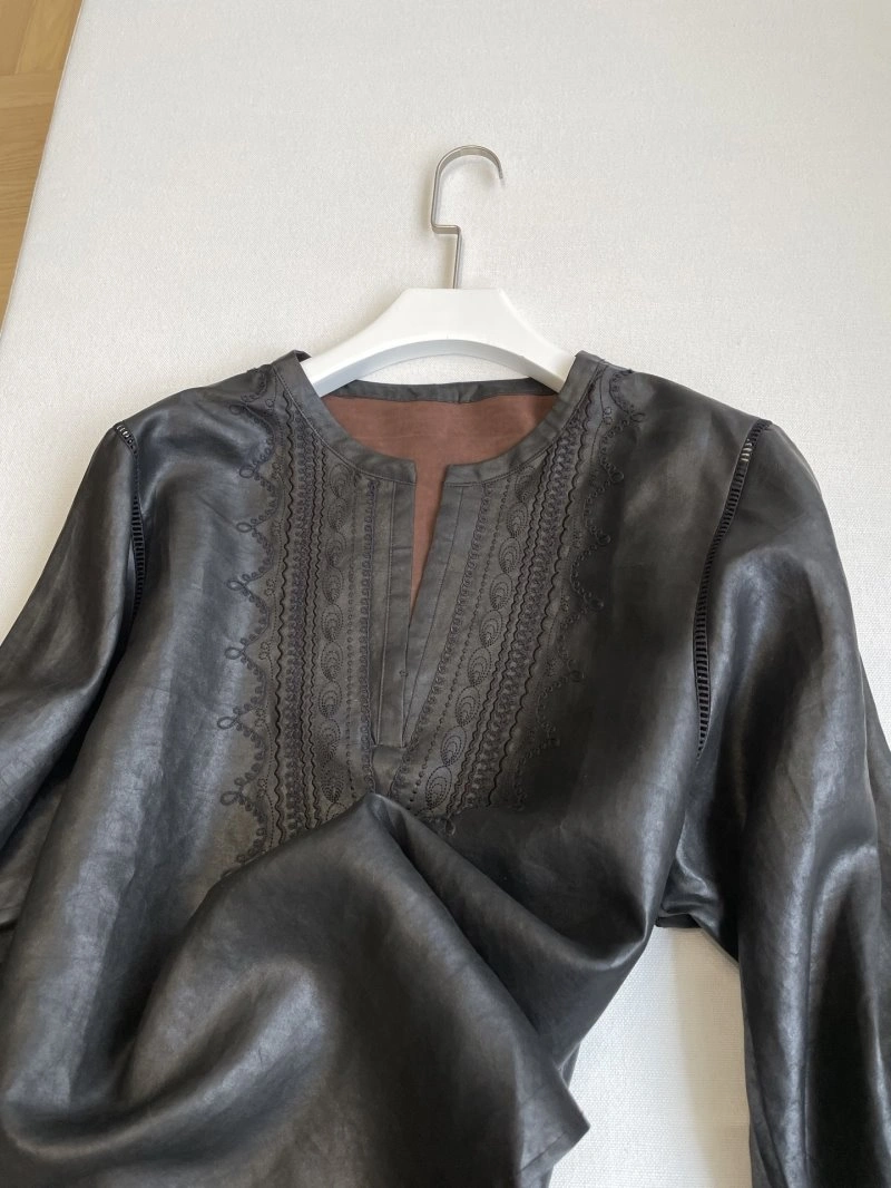Sporty Chanel Shirts 110453