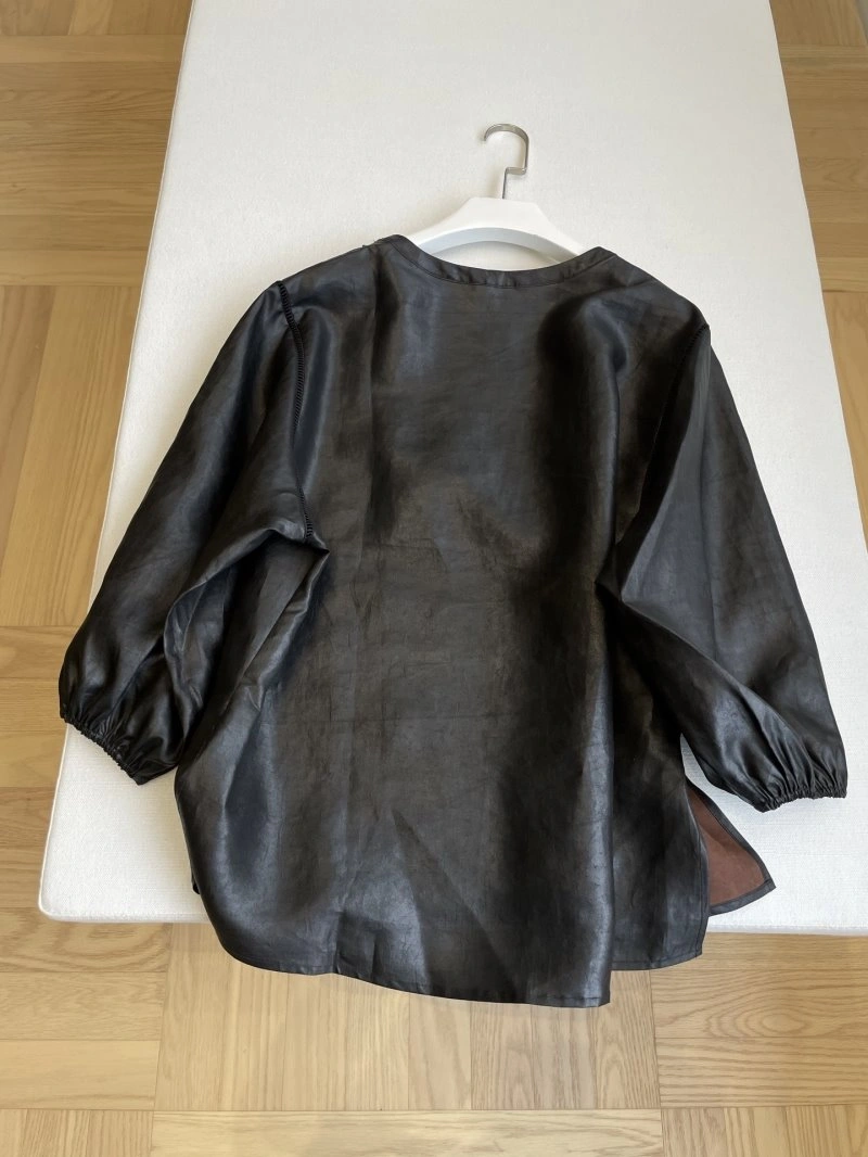 Sporty Chanel Shirts 110453