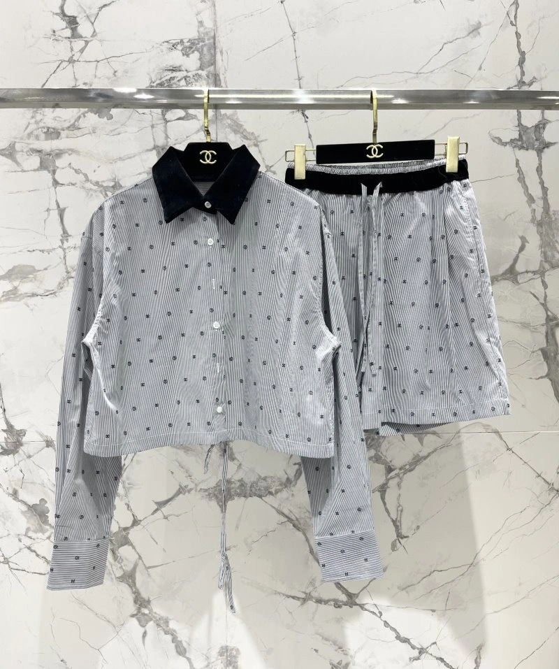 Chanel Shirts Snug 108112