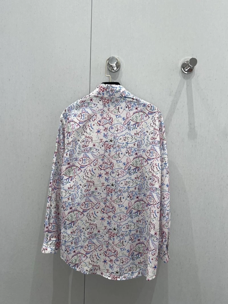Chanel Shirts Versatile 108116