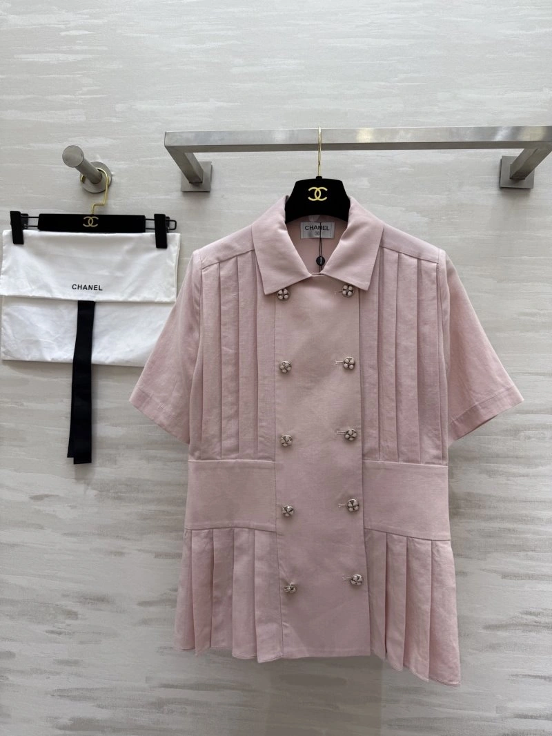 Lightweight Chanel Shirts 109780