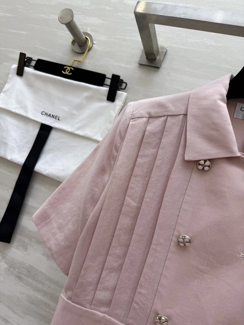 Lightweight Chanel Shirts 109780